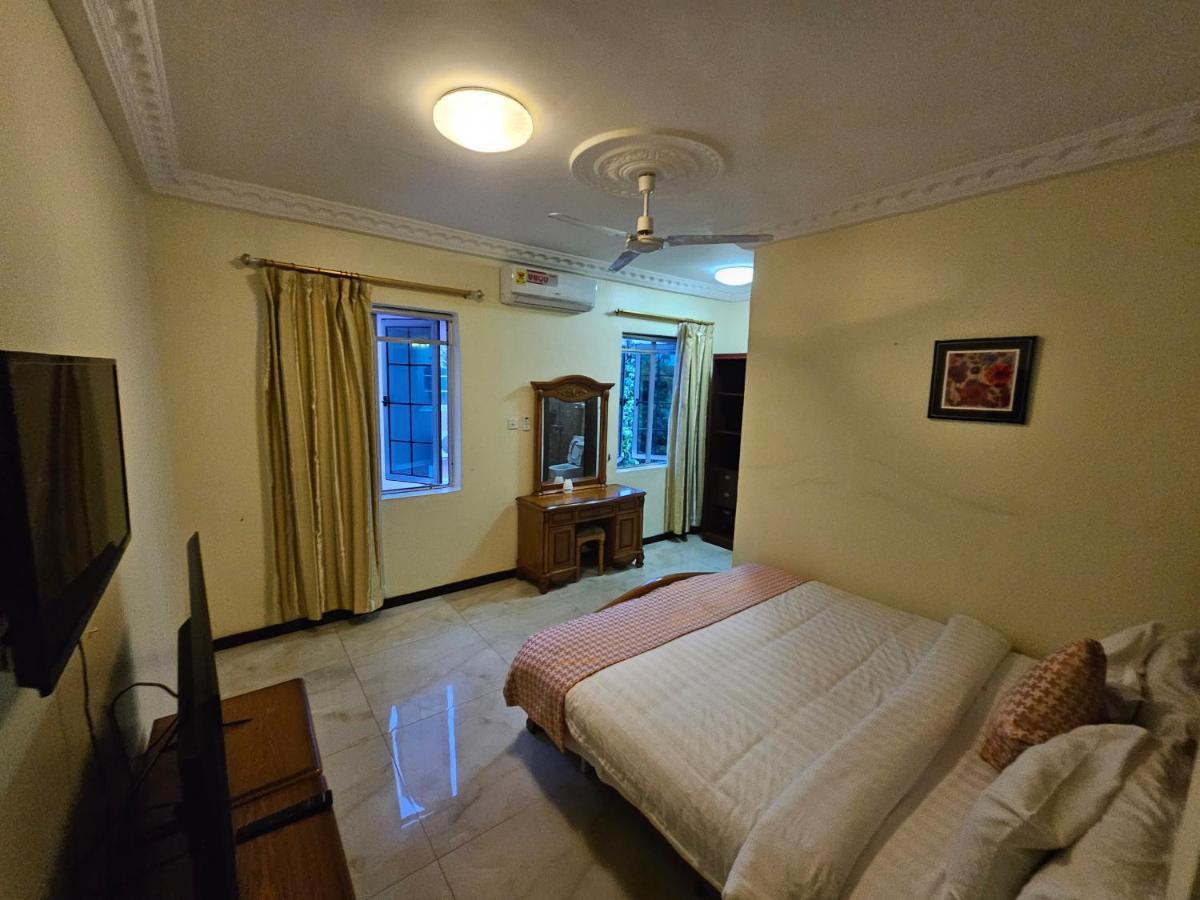 Ibranad Apartments Accra Bagian luar foto